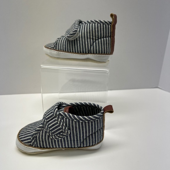 Osh Kosh B gosh baby B 'Gosh Shoes Sneakers Striped Hook and Loop Size 2 - Picture 3 of 7